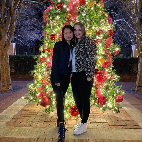 Meet your Posher, Mary - Picture 1 of 1